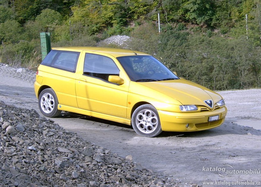 Alfa Romeo 145 14 TSpark